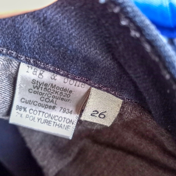 Final Sale - RAG & BONE Cate Mid-Rise Skinny Jeans in Coal - Picture 3 of 6